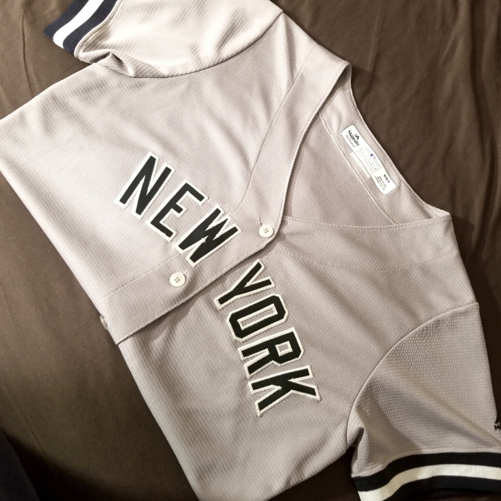 NY Yankee Jersey